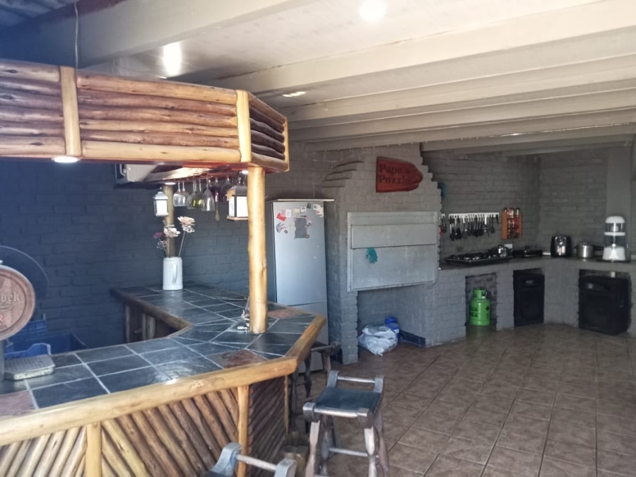 3 Bedroom Property for Sale in Nahoon Valley Park Eastern Cape